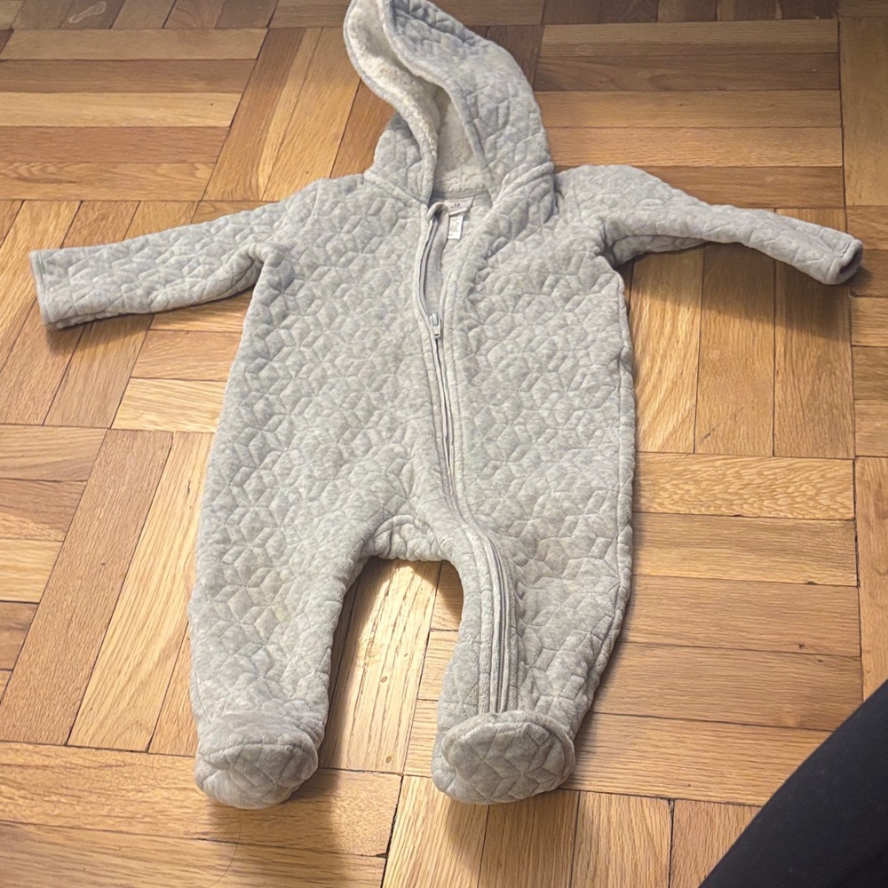 Nordstrom Quilted Hooded Baby One-Piece in Light Gray